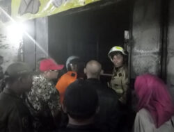 Dua Ruko di Cipayung Ludes Terbakar, Diduga Dipicu Konsleting Listrik